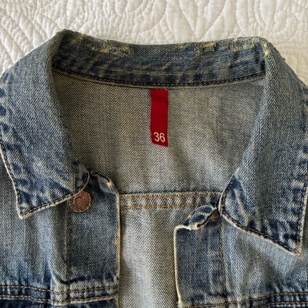 H&M Divide Jean jacket. . small size 100%cotton - Picture 7 of 13